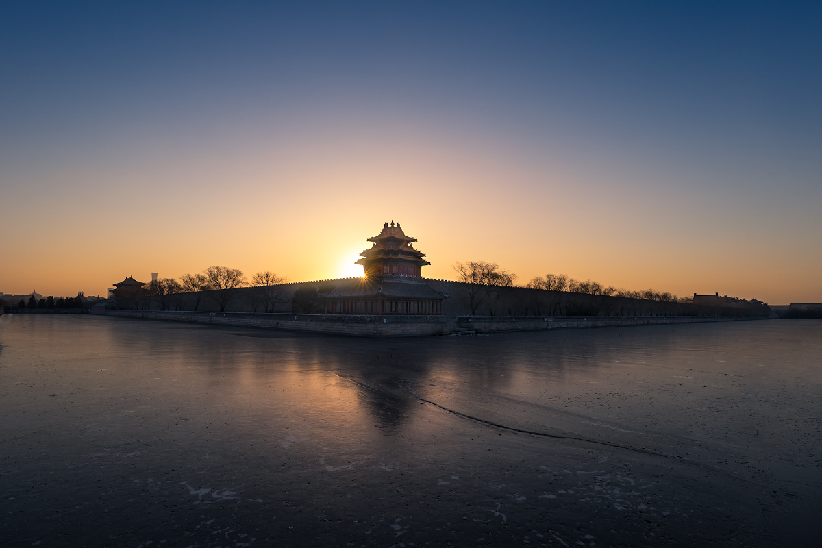 故宫角楼日出