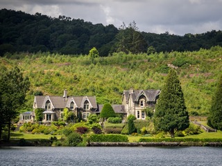 20123