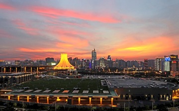 《南宁市会展中心面貌一新》