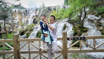 D3EE015D-1F69-40F9-8EE6-3EA1CB926925/L0/001