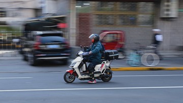 B1017754-DBE2-4C59-853E-8852823B4FA0/L0/001