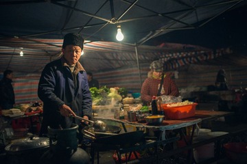 小伙子,来玩地沟油炒饭吧~