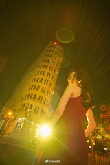 JNY08558