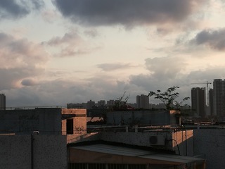 470366