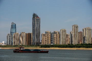 7D3E2C06-1260-43FF-B8D7-4A6750418FAC/L0/001
