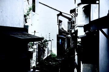 1CA6B6B7-28AE-4E6D-BA4E-CCA93A040265/L0/001
