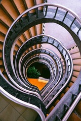 1000258369