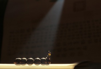 001