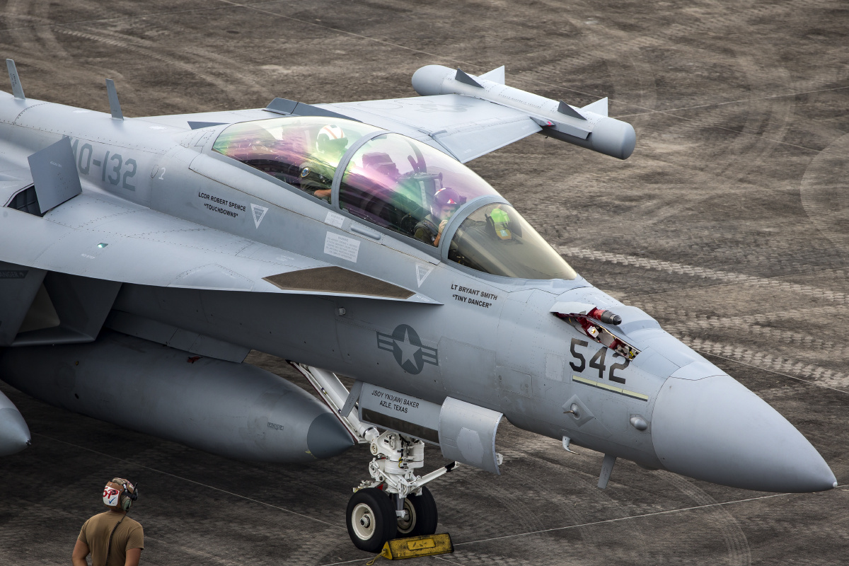 ea18g咆哮者电子战机美国海军兰卡威航展