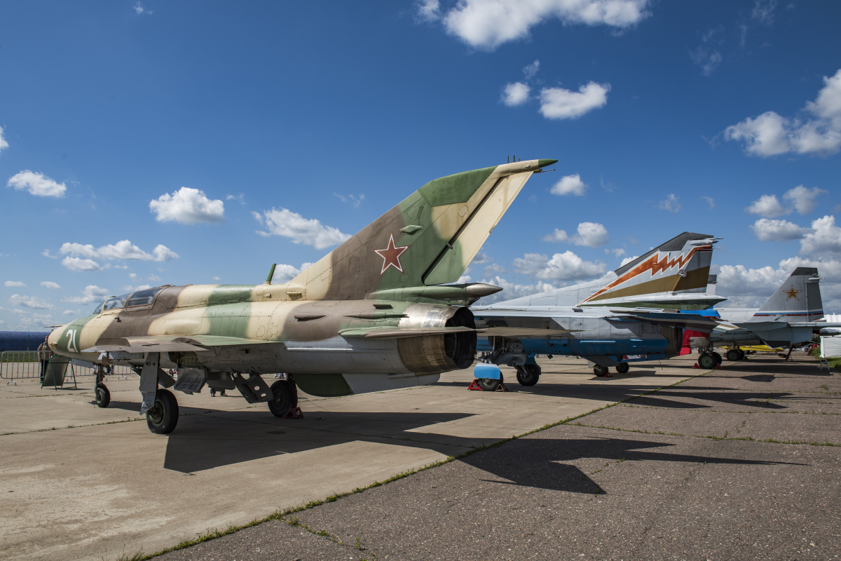 米格21战斗机资料图