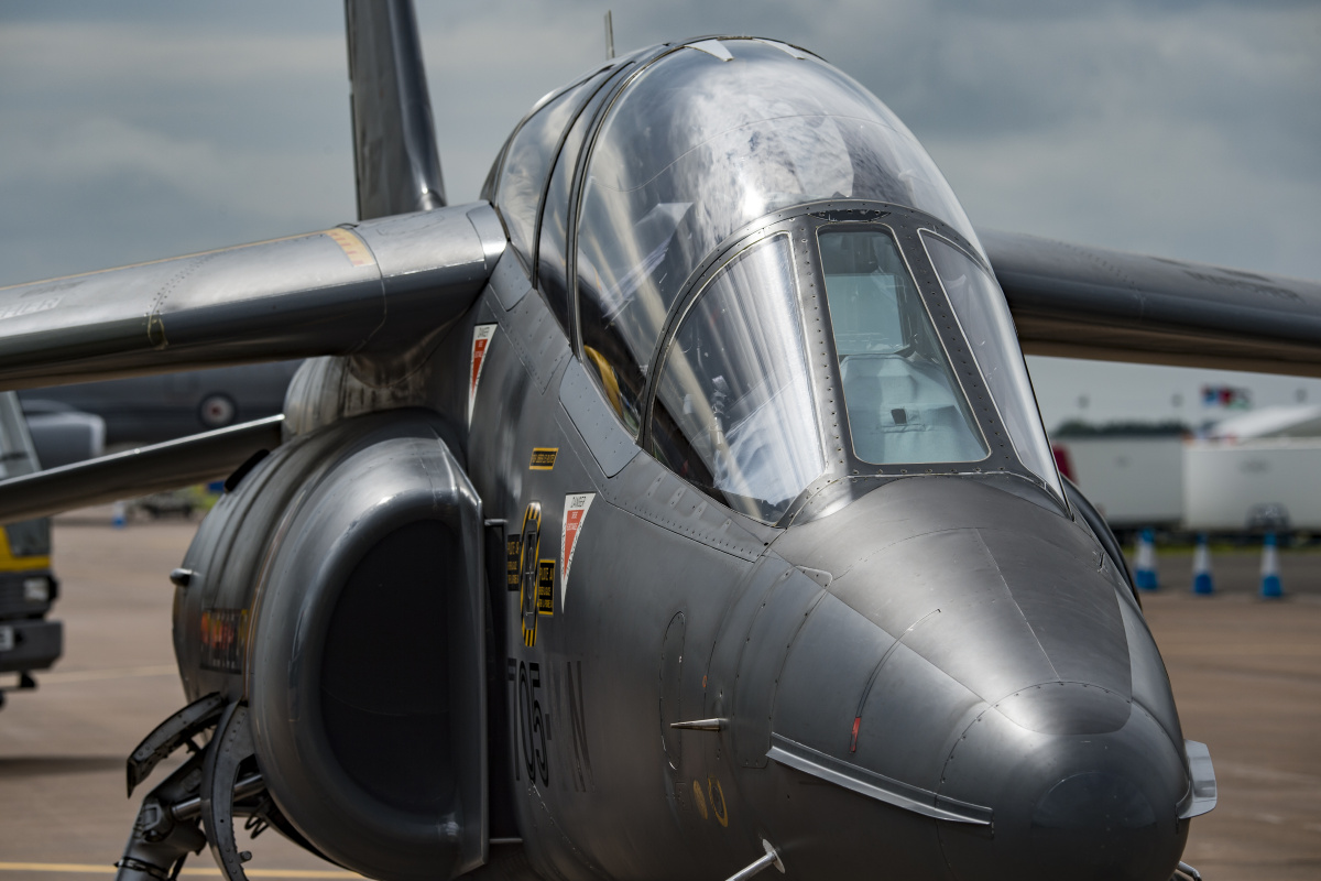 法国空军阿尔法喷气 教练机 在英国皇家空军纹身会航展