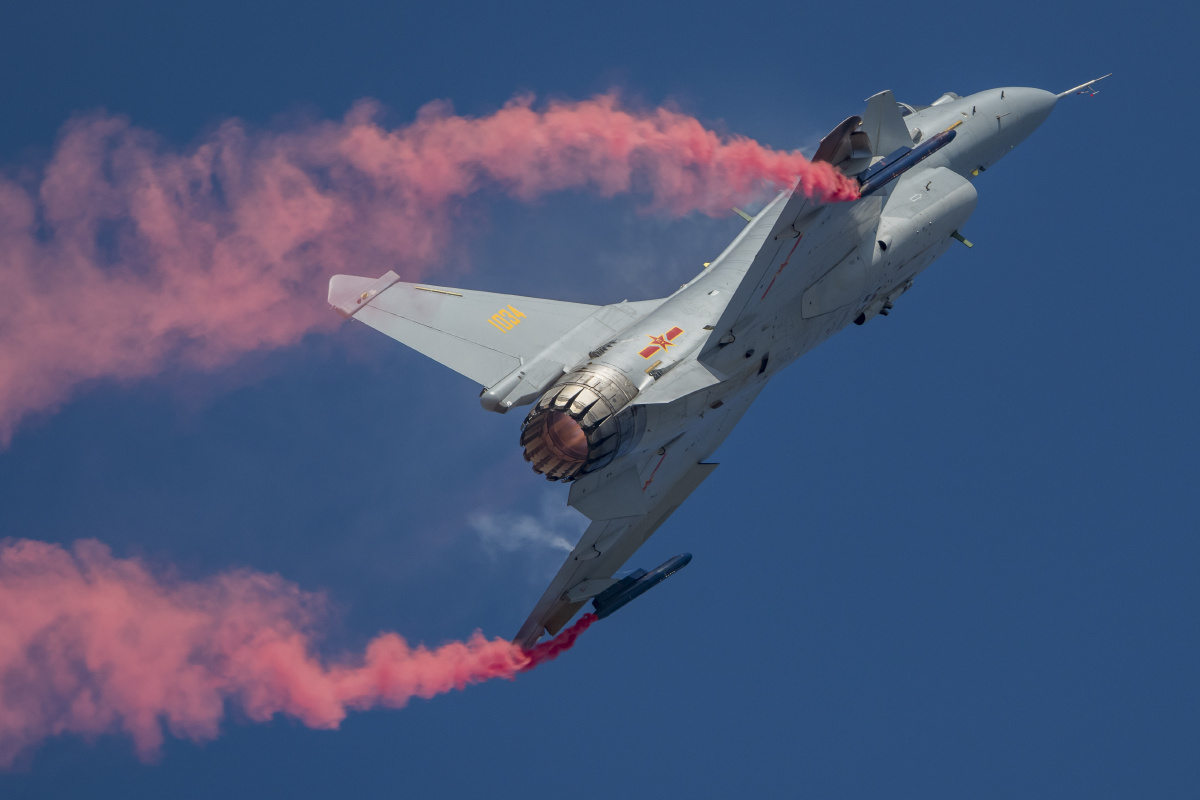 歼-10b 推力矢量验证机 tvc 中国空军