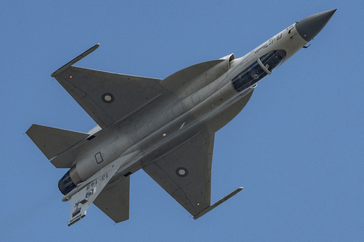 枭龙fc-1 jf-17 战斗机,珠海航展资料图