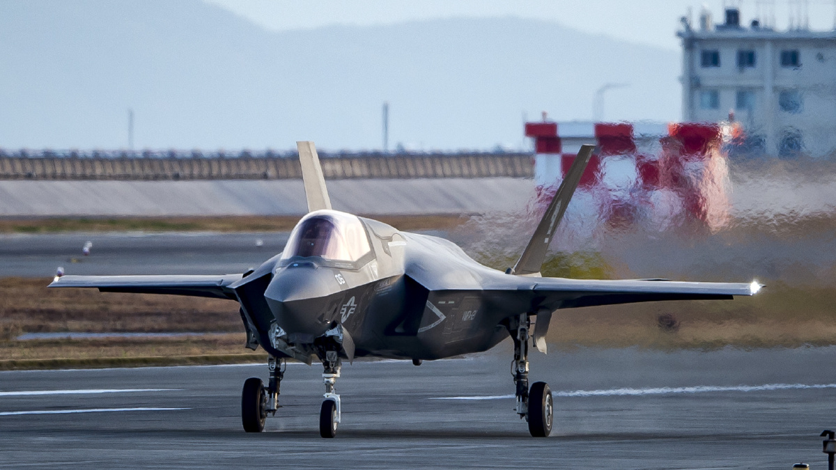 f35b隐形战斗机资料图