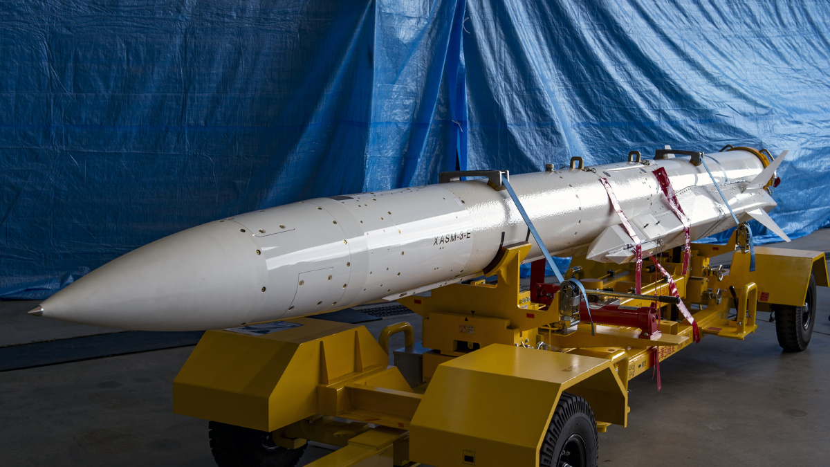 xasm3超音速反舰导弹资料图