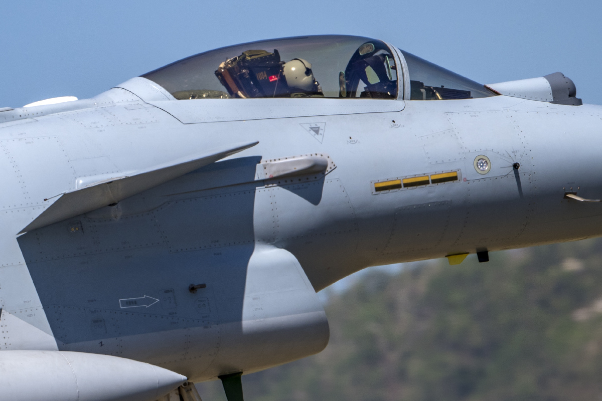 歼-1ob战斗机特写