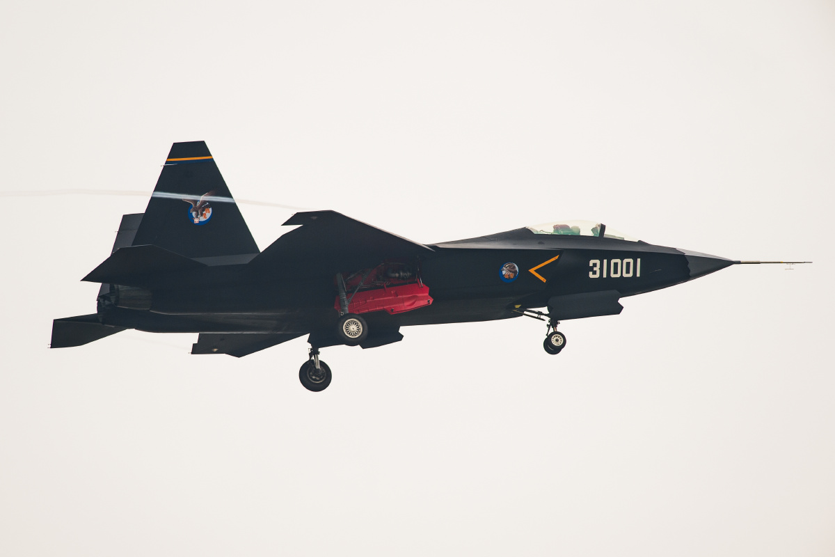 fc31隐形战斗机资料图