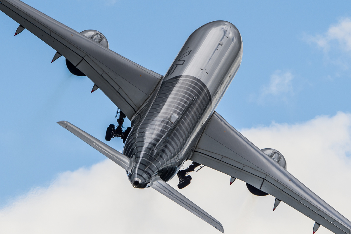 空中客车a350原型机资料图