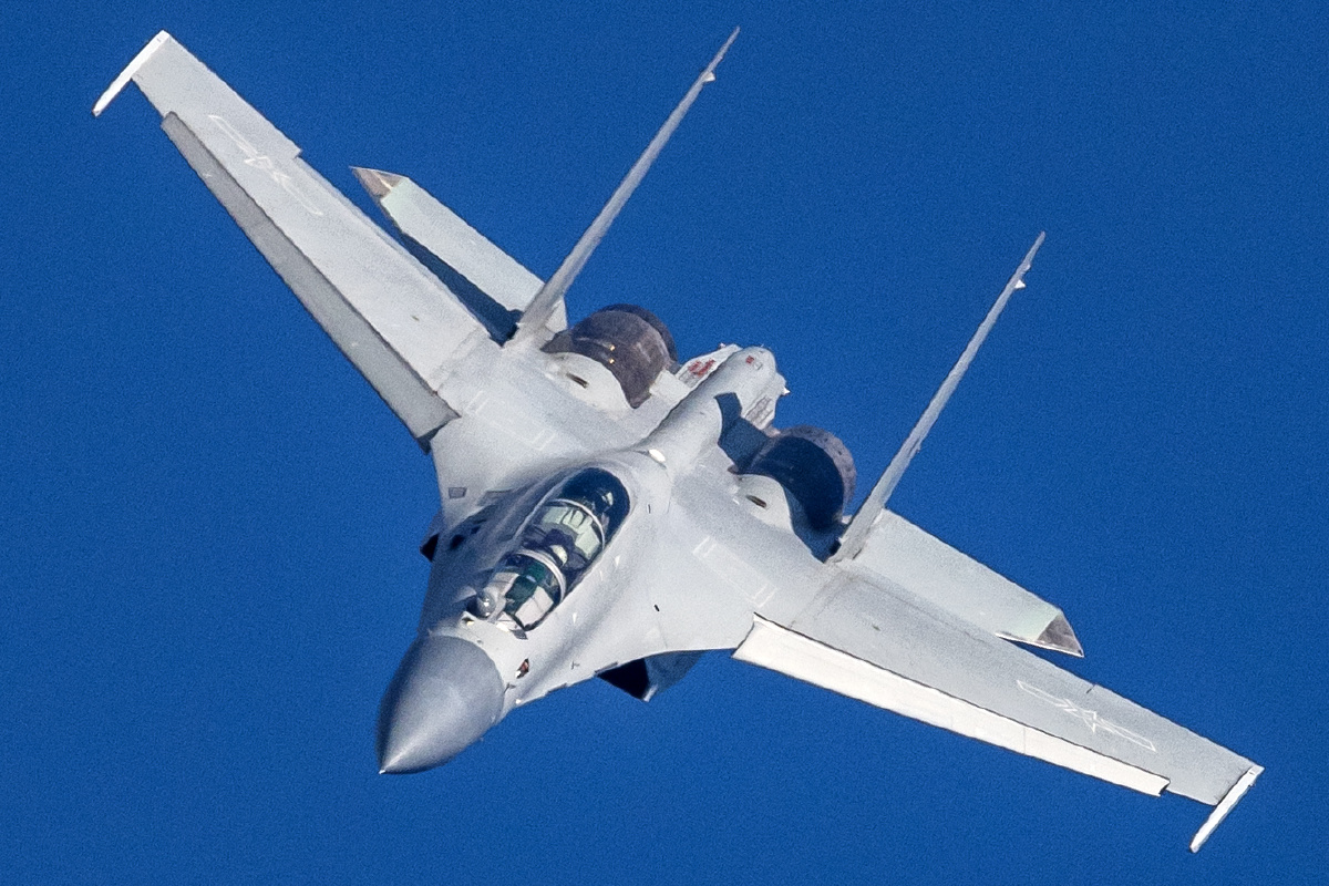 歼-16战斗机资料图