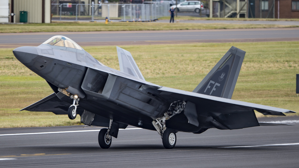 f22隐形战斗机资料图2