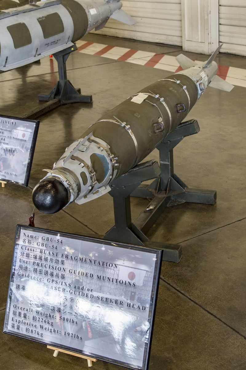 f-16战斗机机载武器 - 航空新视野