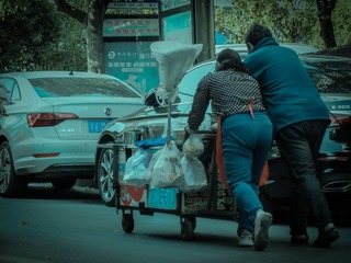 B306B9BB-73FE-4A92-83FE-C4E238F2531A/L0/001