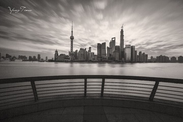 _R6A4547黑白