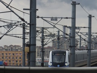 49722