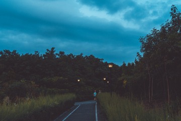 43072