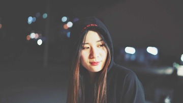 001