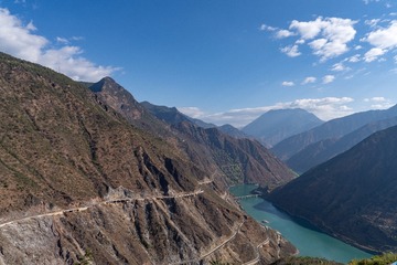 C8905666-97F5-4F19-8713-0D7E1950E657/L0/001