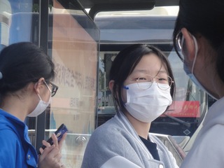 D6524079-853E-456A-B500-4DFDDAB7F1B0/L0/001