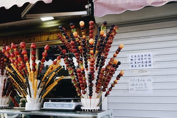 428306