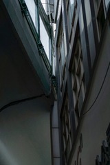 FCDFE8AA-7F05-4BA2-8546-C33F927492CC/L0/001