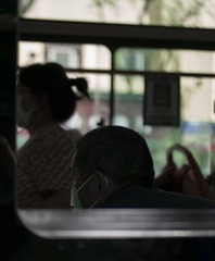FC3002A1-FF21-4A06-AD05-AC56DB99752A/L0/001