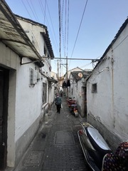 F58B7612-716E-4922-8D6C-266A7FF4FE0A/L0/001