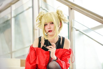 001