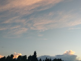 1574022