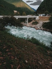 55015