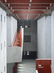 200389