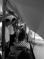 公交车上1.jpg