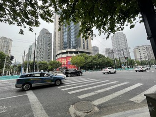 2BD0FAA2-C6BB-40D9-981B-BABA00D7455D/L0/001