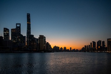 C04F2D4B-DFD2-4B56-B9C9-64055AE818DB/L0/001