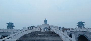 1000107719