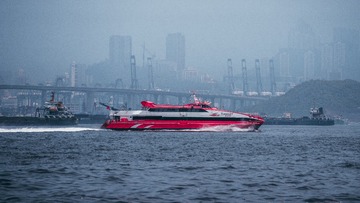 396089
