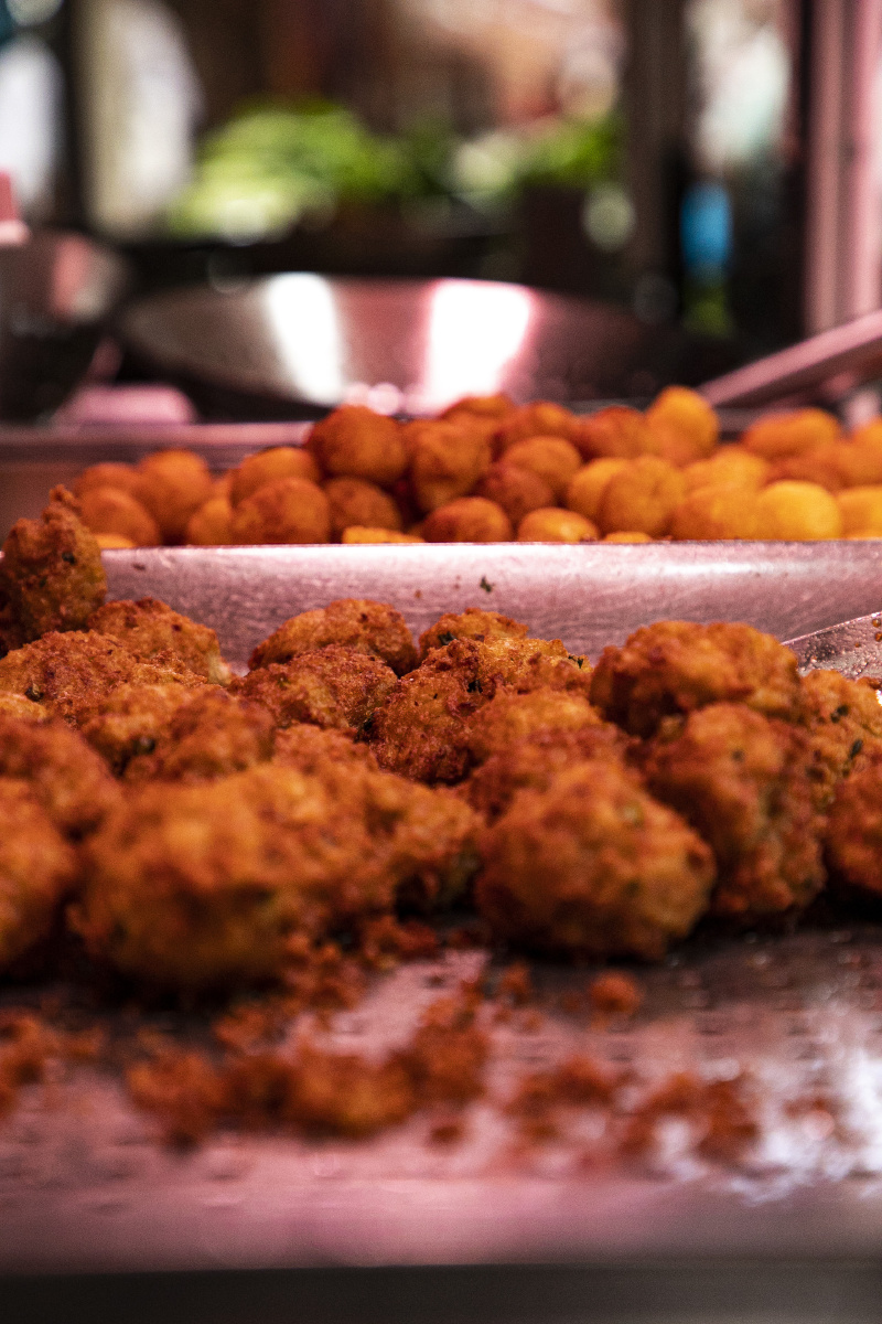 洋芋丸子/藕丸子/昆明攥新农贸市场