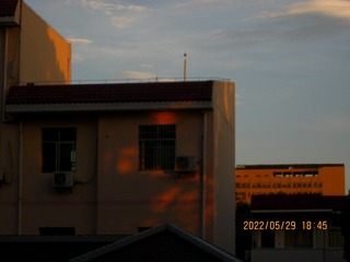 1812832