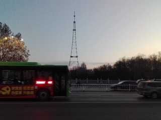 552308
