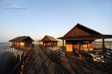 Golden Islands Cottages