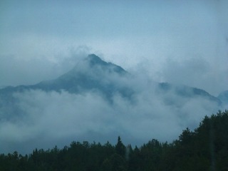 C0677B9F-222D-402D-B6DC-66C363D40BA8/L0/001